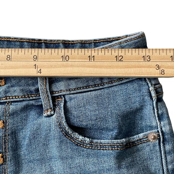 Old Navy Womens Size 0 Slim Midi Butt Liz Denim Jean Shorts Exposed Button Fly - Picture 8 of 10